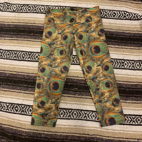 Onzie 3/4 leggings- S SOLD - Picture 3 of 6